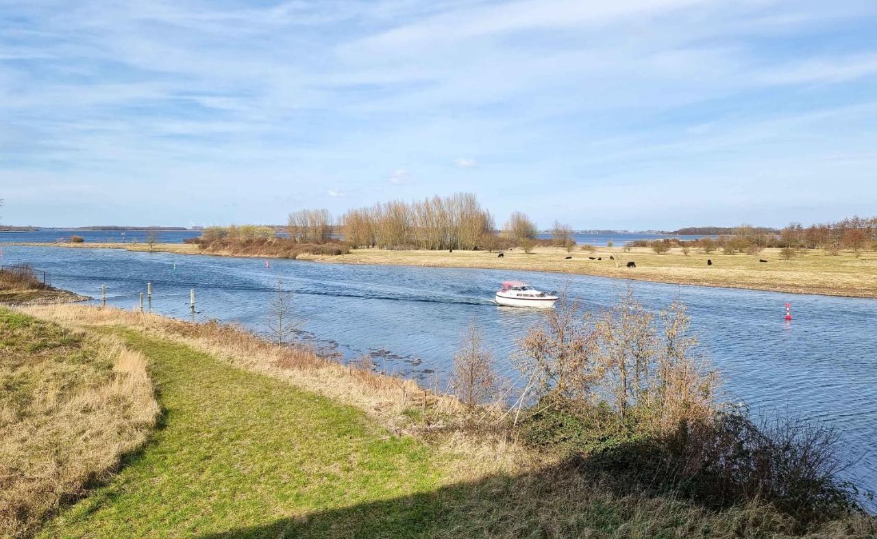 Appartement Aan Jachthaven Met Zicht Op Veerse Meer อาร์เนอโมเดน ภายนอก รูปภาพ